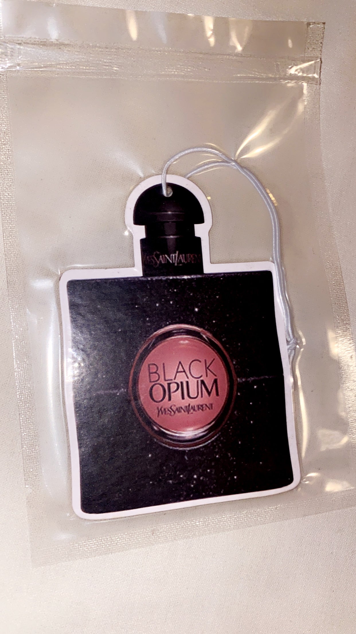 Parfum de marque pour voiture